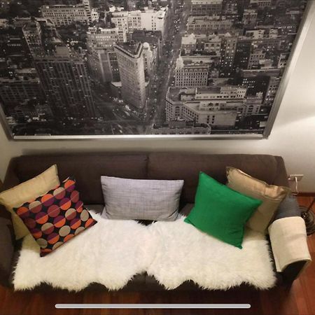 Piccolo Love Nest In Milan Bagian luar foto