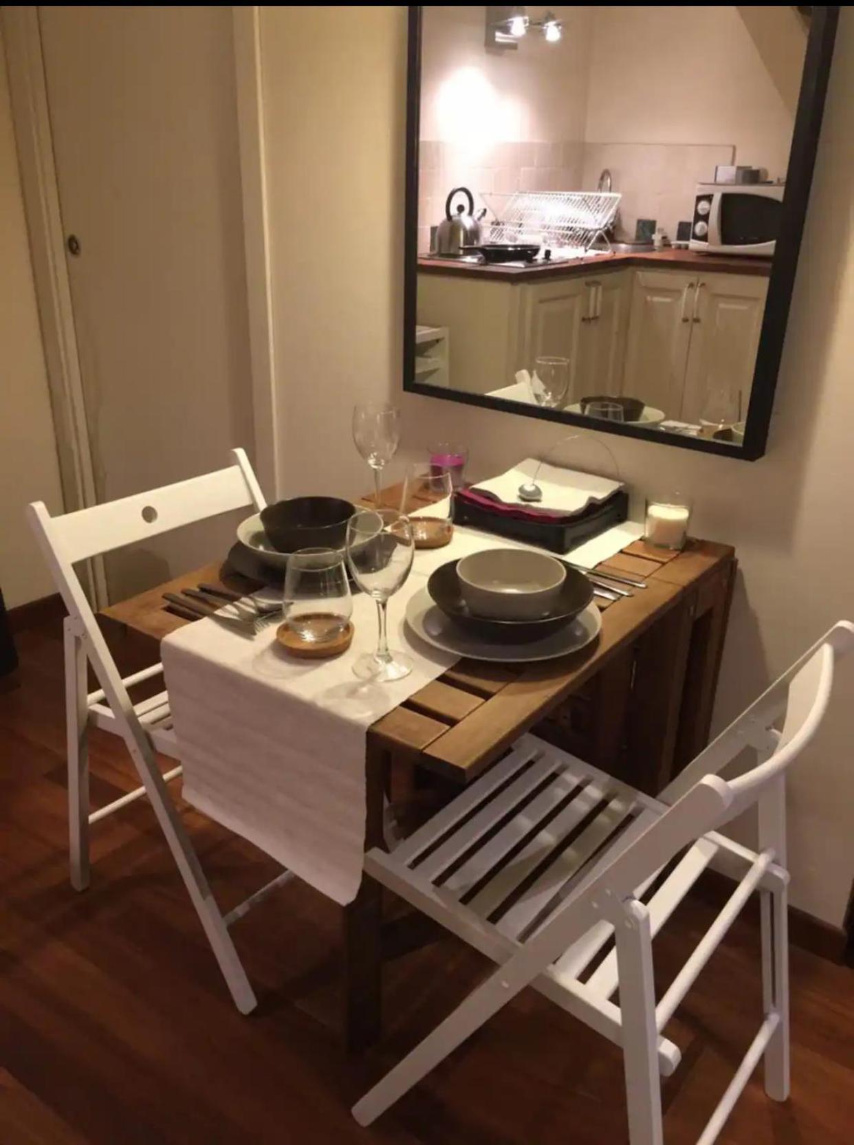 Piccolo Love Nest In Milan Bagian luar foto