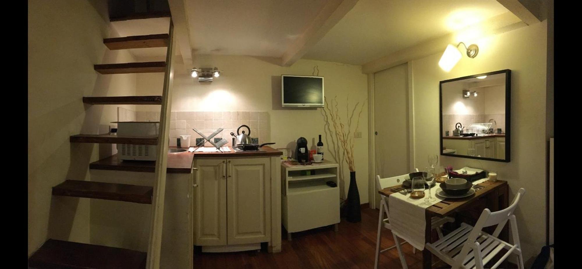 Piccolo Love Nest In Milan Bagian luar foto