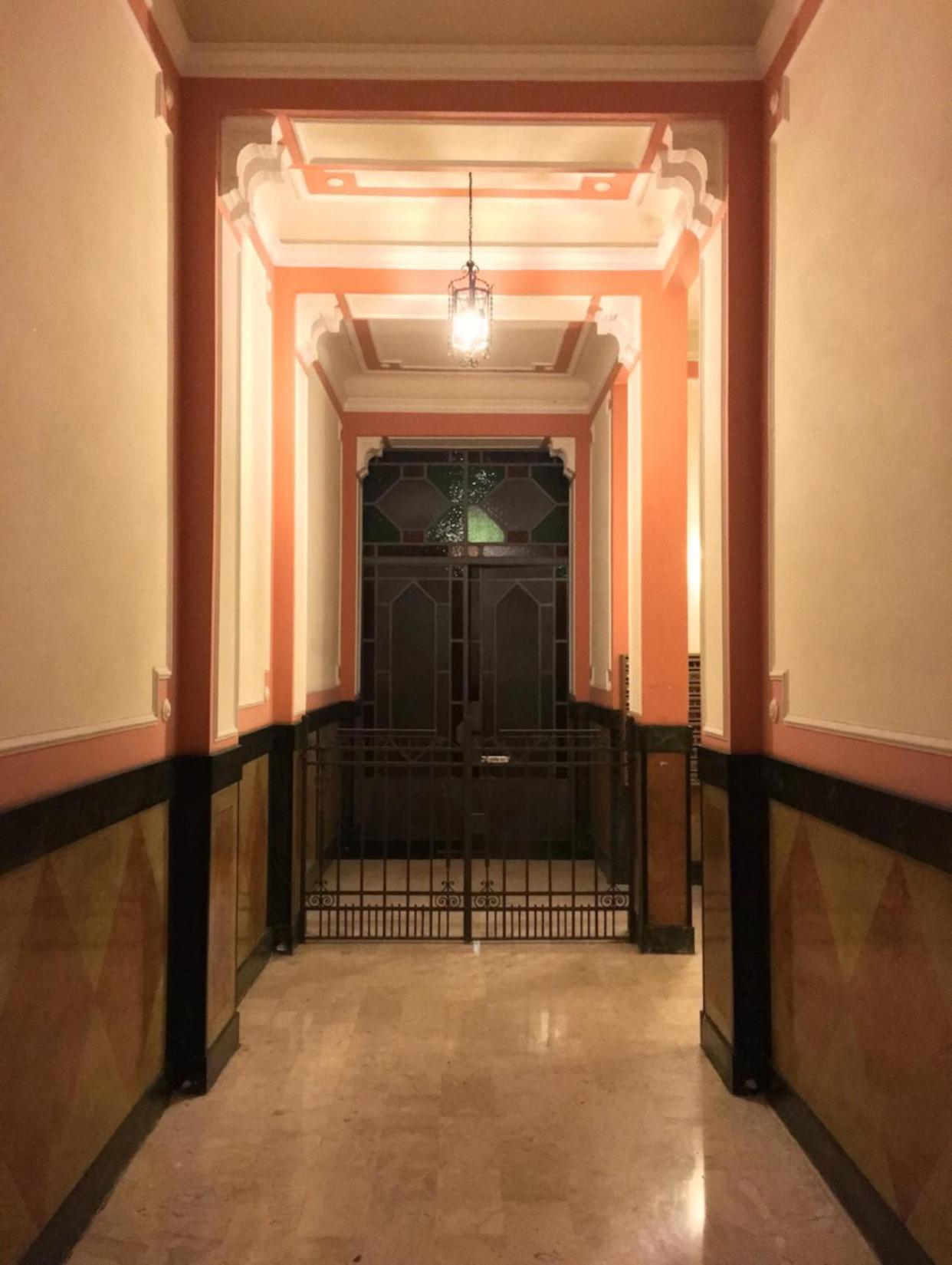 Piccolo Love Nest In Milan Bagian luar foto